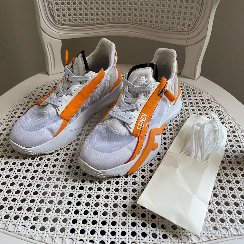 FENDI Colorblock Pattern Sneakers - Picture 7 of 8